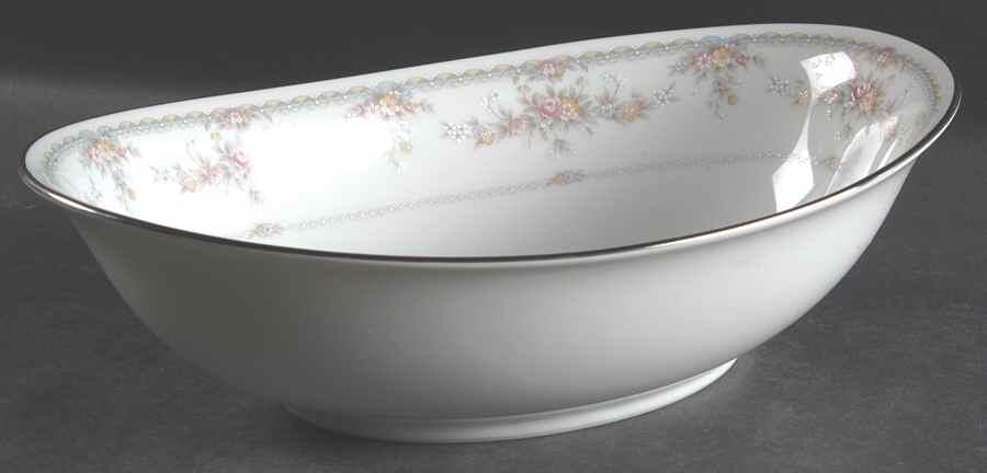 Veranda 9" Oval Vegetable Bowl by Noritake-1