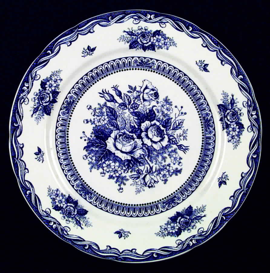 Old Vienna Dinner Plate by Nasco (Japan)-1