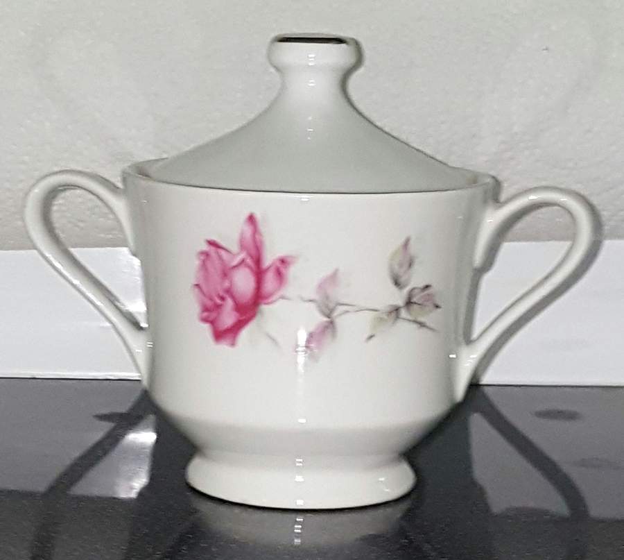 Rose Bramble Sugar Bowl & Lid by Nasco (Japan)-1
