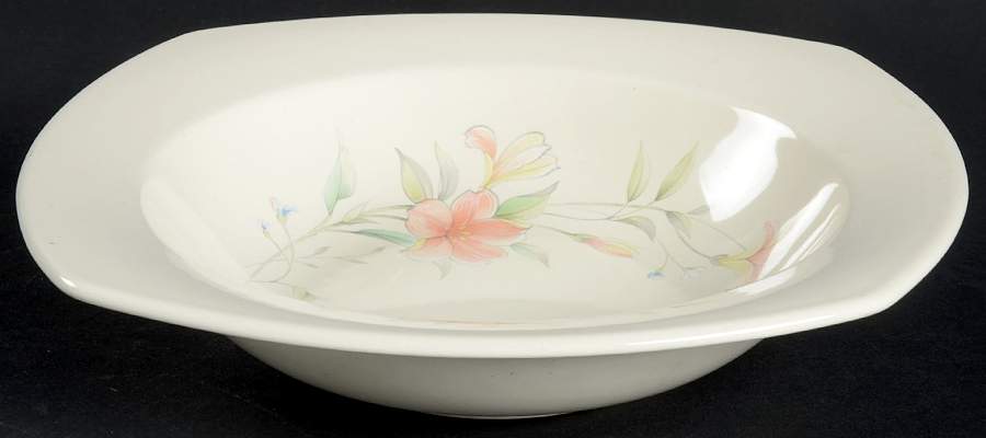Coral Lily Soup/Cereal Bowl by Nikko-1