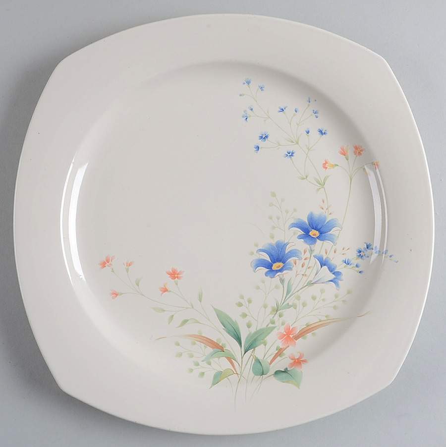 Floret (Quadrille Shape) 12" Chop Plate (Round Platter) by Nikko-1