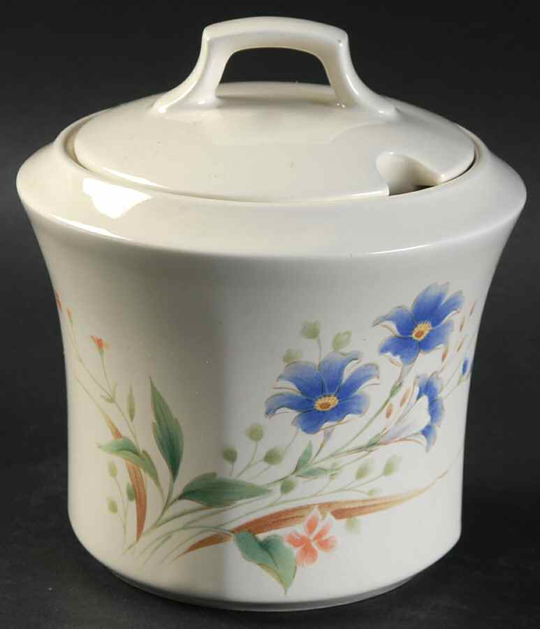 Floret (Quadrille Shape) Sugar Bowl & Lid by Nikko-1