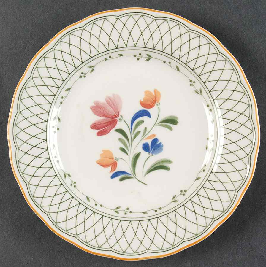 Hampton Bread & Butter Plate by Nikko-1