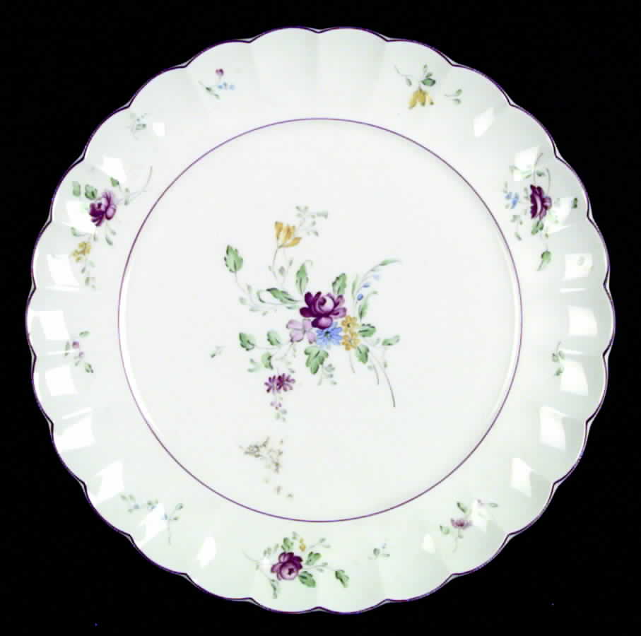 Jardiniere Dinner Plate by Nikko-1