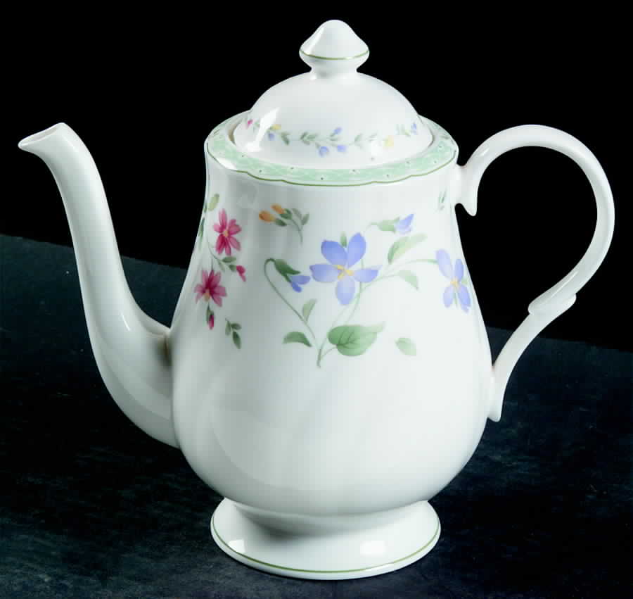 Promenade Coffee Pot & Lid by Nikko-1