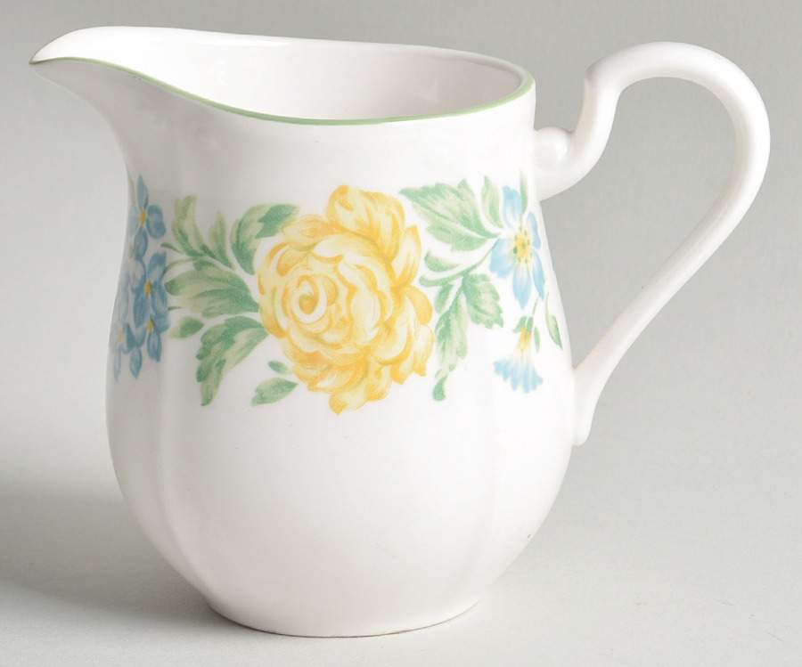Rambling Rose Creamer by Nikko-1