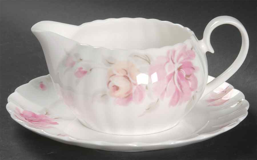 Rose Splendor Gravy Boat & Underplate by Nikko-1