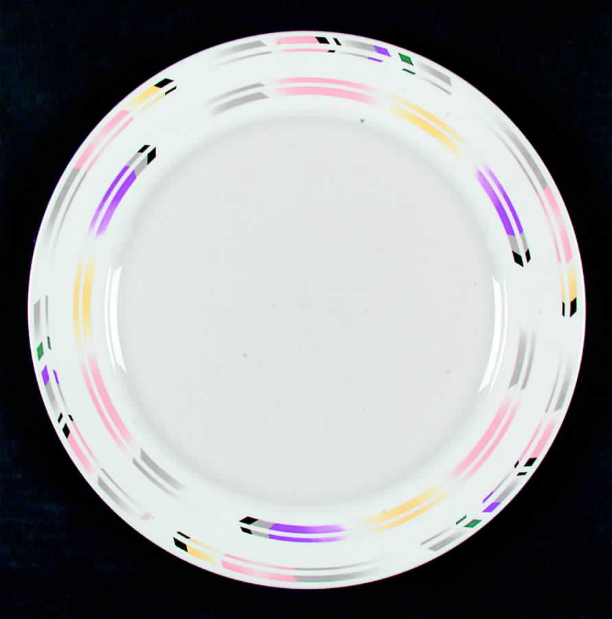 Wave Length Dinner Plate by Nikko-1