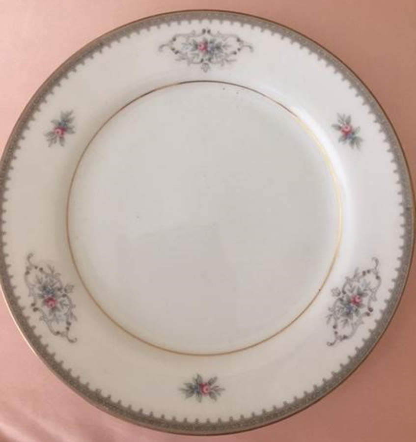 Natchez Dinner Plate by Norleans-1