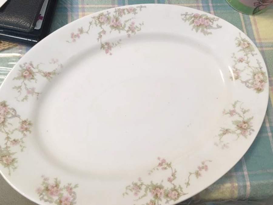 Nucnuc1 15" Oval Serving Platter by Nuremberg-1