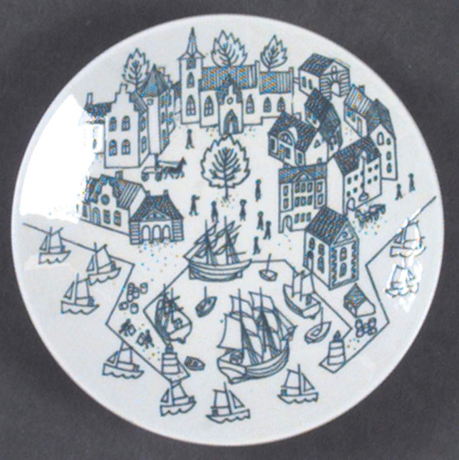 Hoyrup Saucer by Nymolle (Denmark)-1