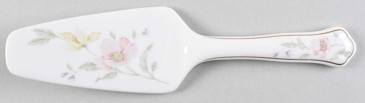 Pastel Garden Solid Ceramic Pie/Cake Server by Narumi-1