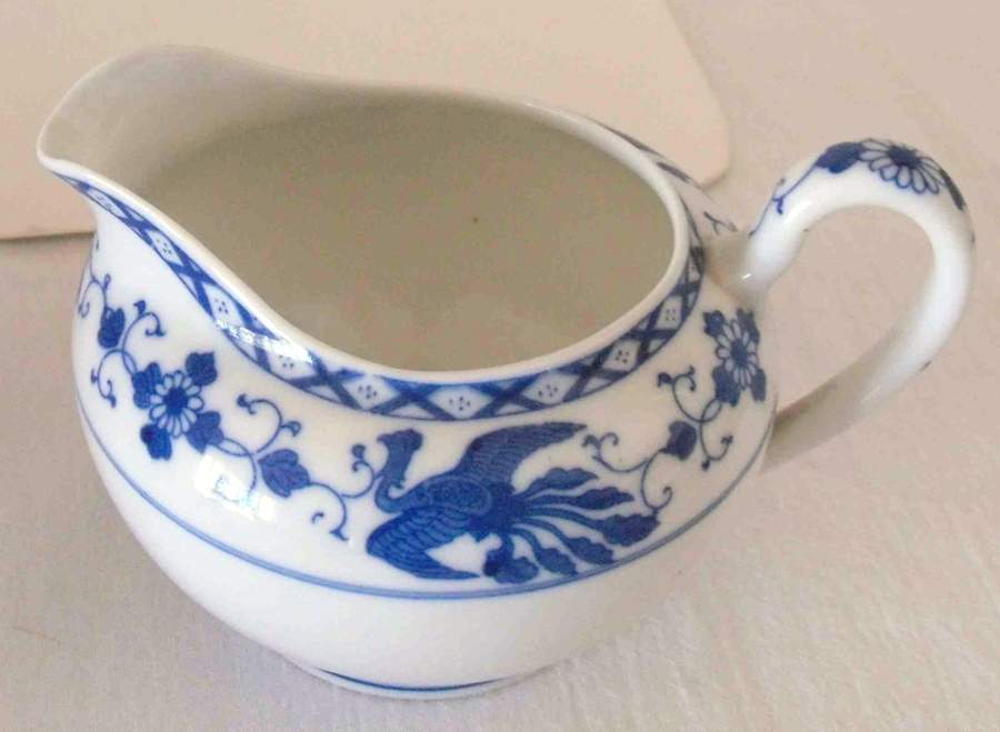 Mikado Blue Creamer by Tashiro Shoten Ltd-1