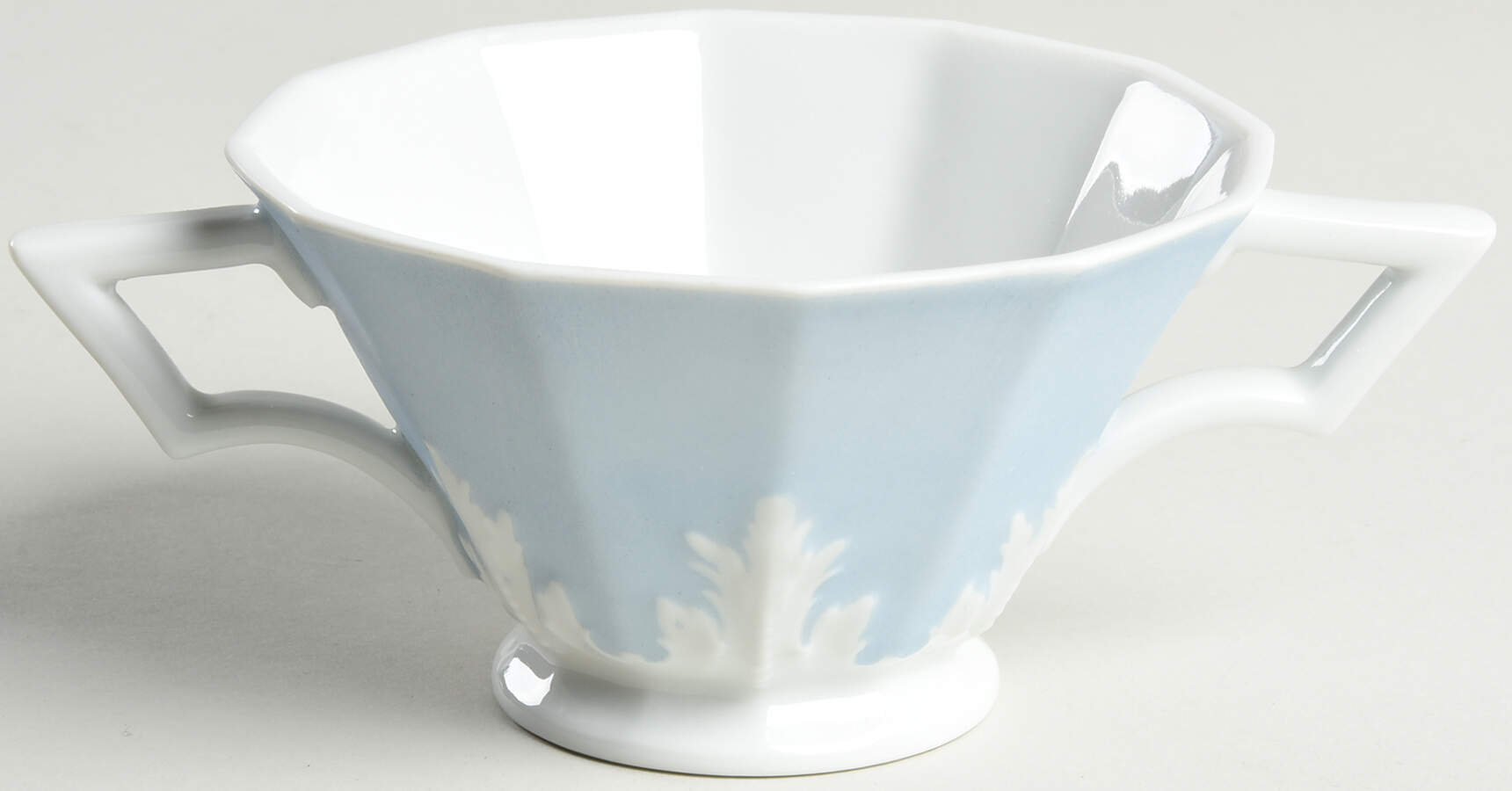 Perl Blue Footed Cream Soup Bowl by Nymphenburg-1