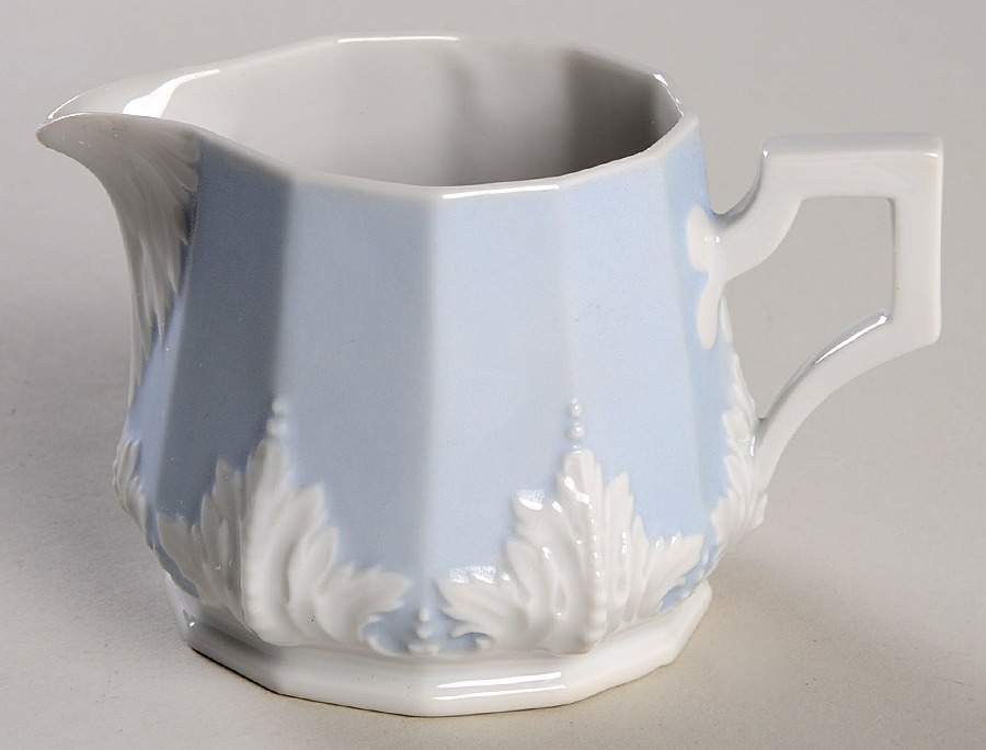 Perl Blue Mini Creamer by Nymphenburg-1