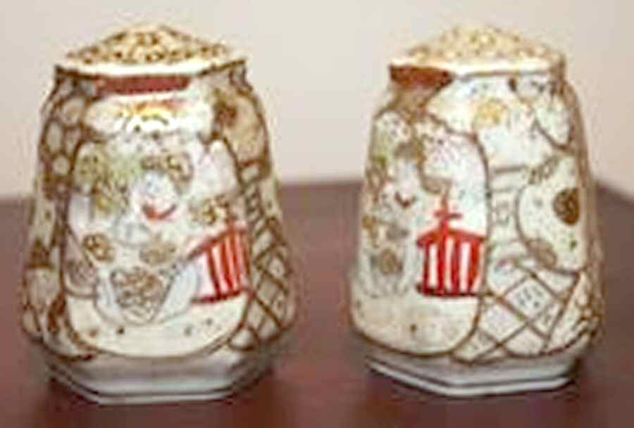 RSU1 Salt & Pepper Set by Royal Satsuma-1