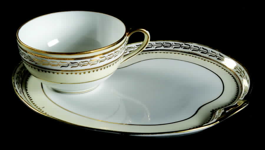 N2050 Snack Plate & Cup Set by Noritake-1