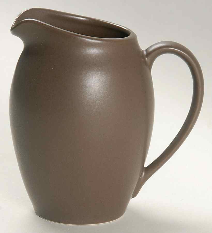 Colorwave Chocolate Creamer by Noritake-1