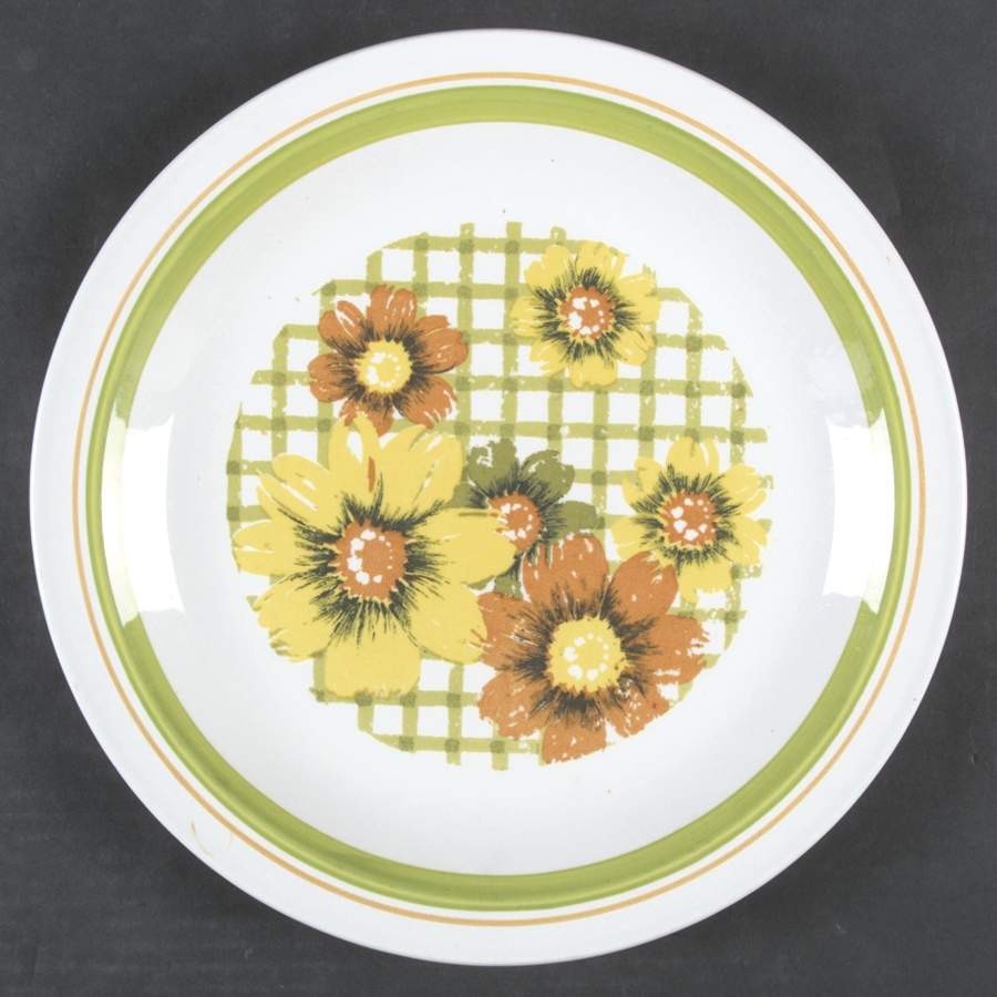 CRISSCROSS Chop Plate (Round Platter) by Nikko-1