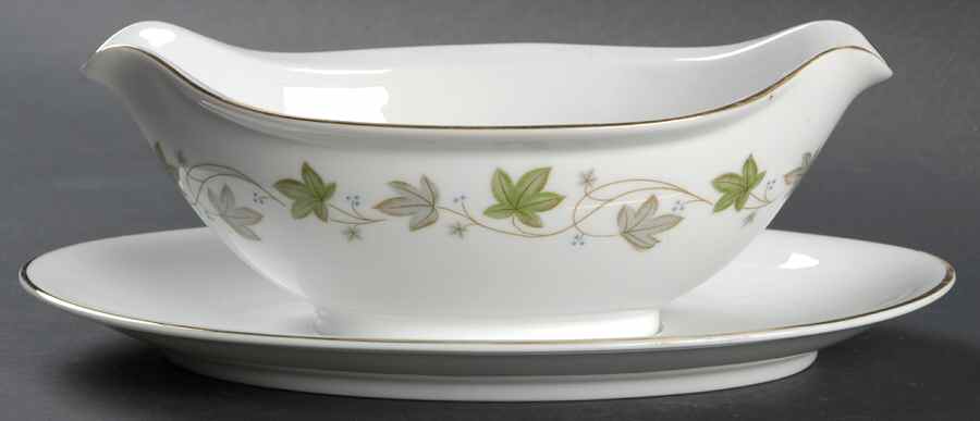 Ivy Lane Gravy Boat with Attached Underplate by Rose (Japan)-1