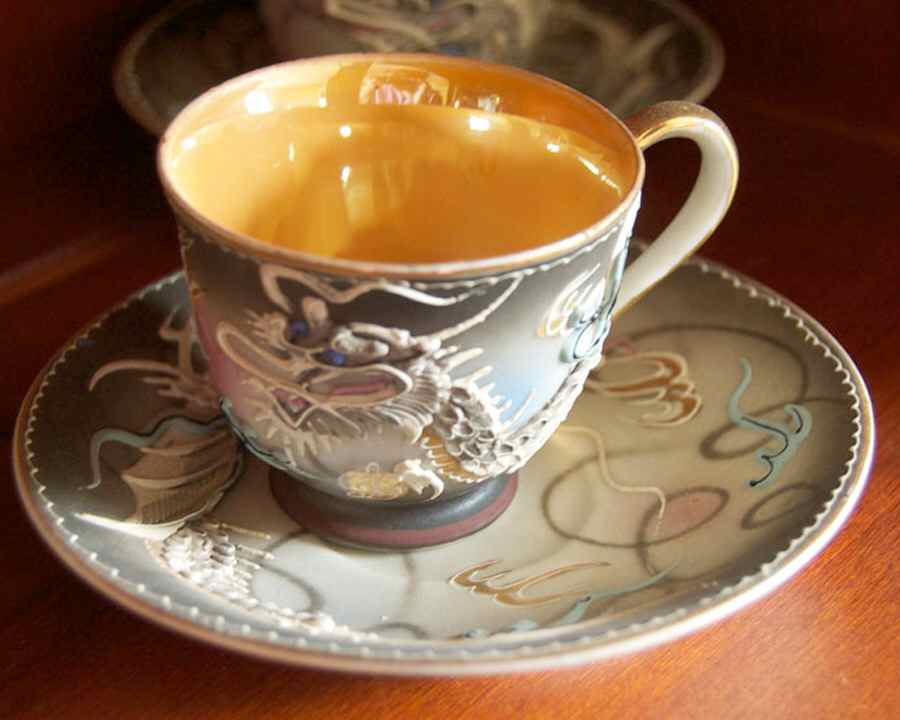 NKO1 Footed Demitasse Cup & Saucer Set by Nikoniko (Japan)-1