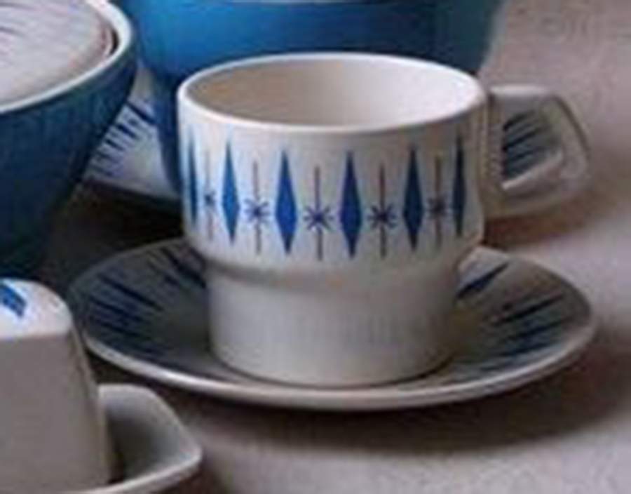 NSN1 Flat Cup & Saucer Set by Nest Stone-1