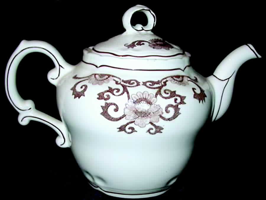 Moustiers Teapot & Lid by Nueva San Isidro-1