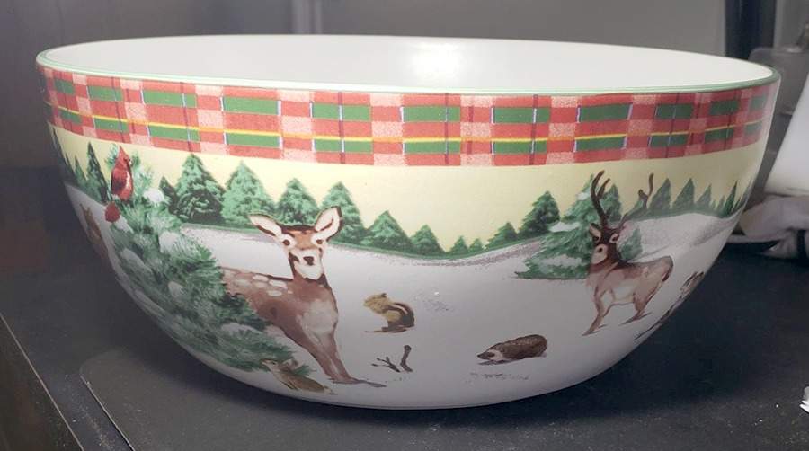Woodland Santa 10" Large Salad Serving Bowl by Noble Excellence-1
