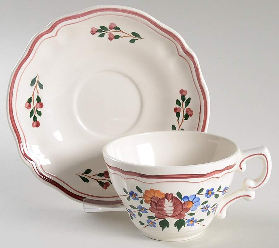 NSA3 Flat Cup & Saucer Set by Nueva San Isidro-1