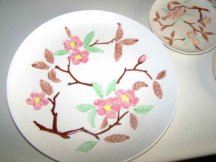 Pink Susan Dinner Plate by Nasco (Japan)-1