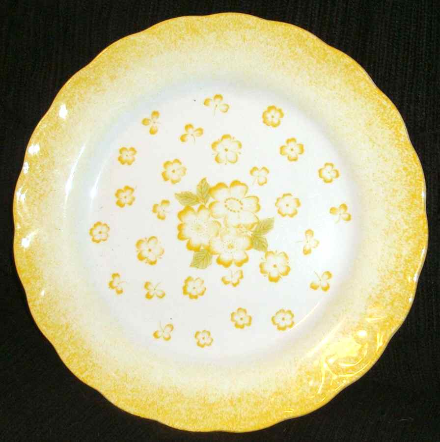 Antique Gold Dinner Plate by Nikko-1