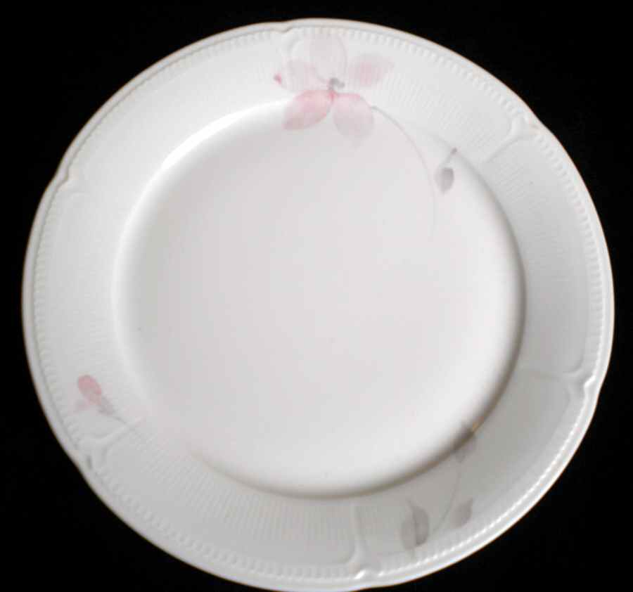 Mysty Dinner Plate by Nikko-1
