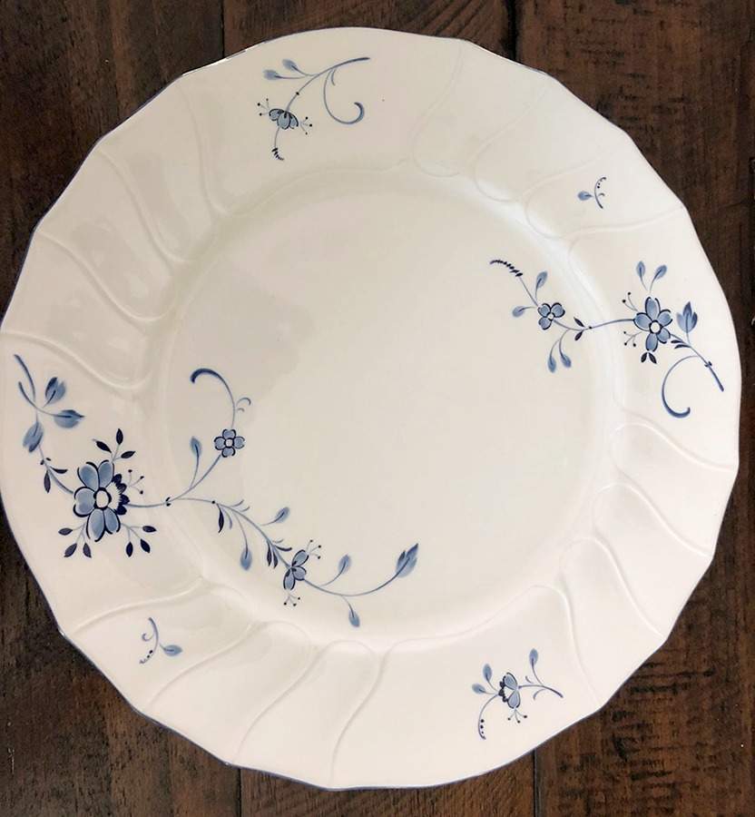 EDEL BLUME Dinner Plate by Nikko-1