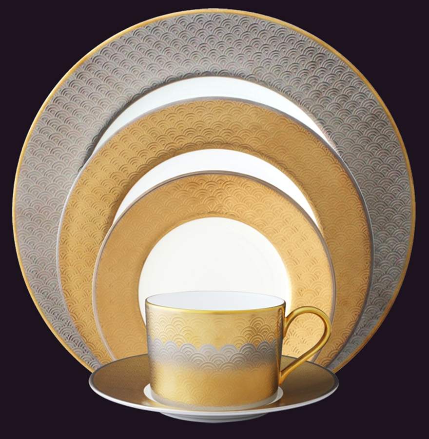 Fortune Dinner Plate by Nikko-1