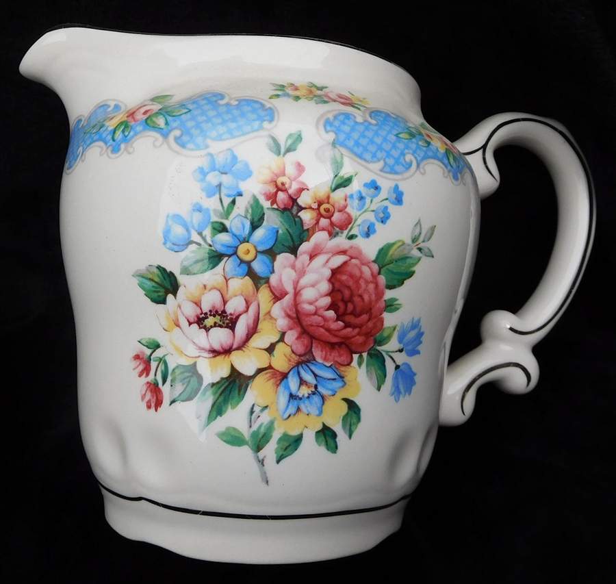 NSA7 Creamer by Nueva San Isidro-1