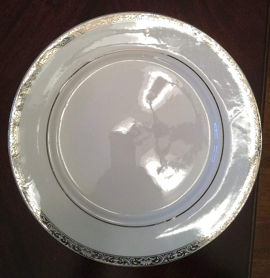 NED8 Dinner Plate by New Traditions-1