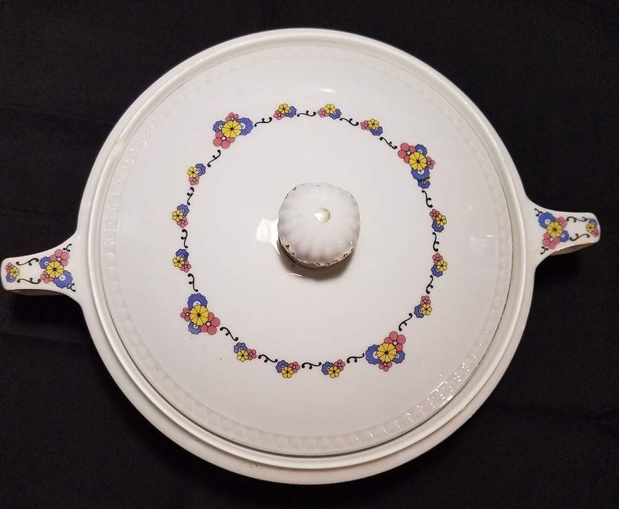 OHM4 Round Covered Vegetable by Hermann Ohme-1