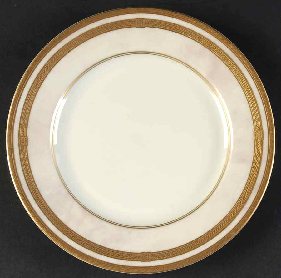 Ivory Florentine Salad Plate by Oscar De La Renta-1