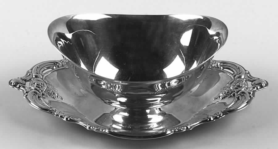 Silver Artistry (Silverplate, Hollowware) Plated Gravy Boat with Attached Underplate by Oneida Silver-1