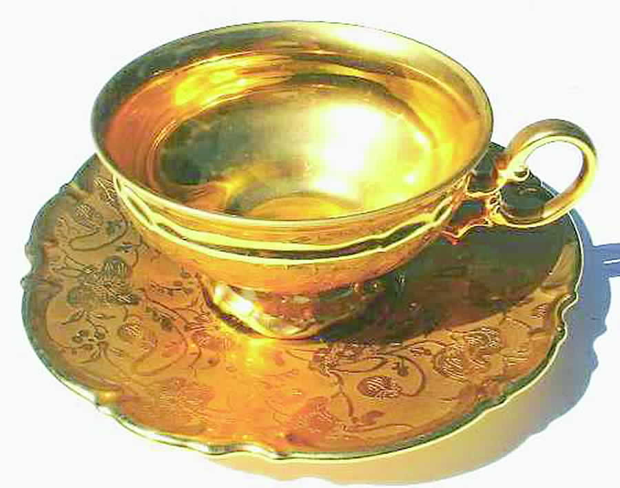 OSN2 Footed Cup & Saucer Set by Osborne (24 K)-1