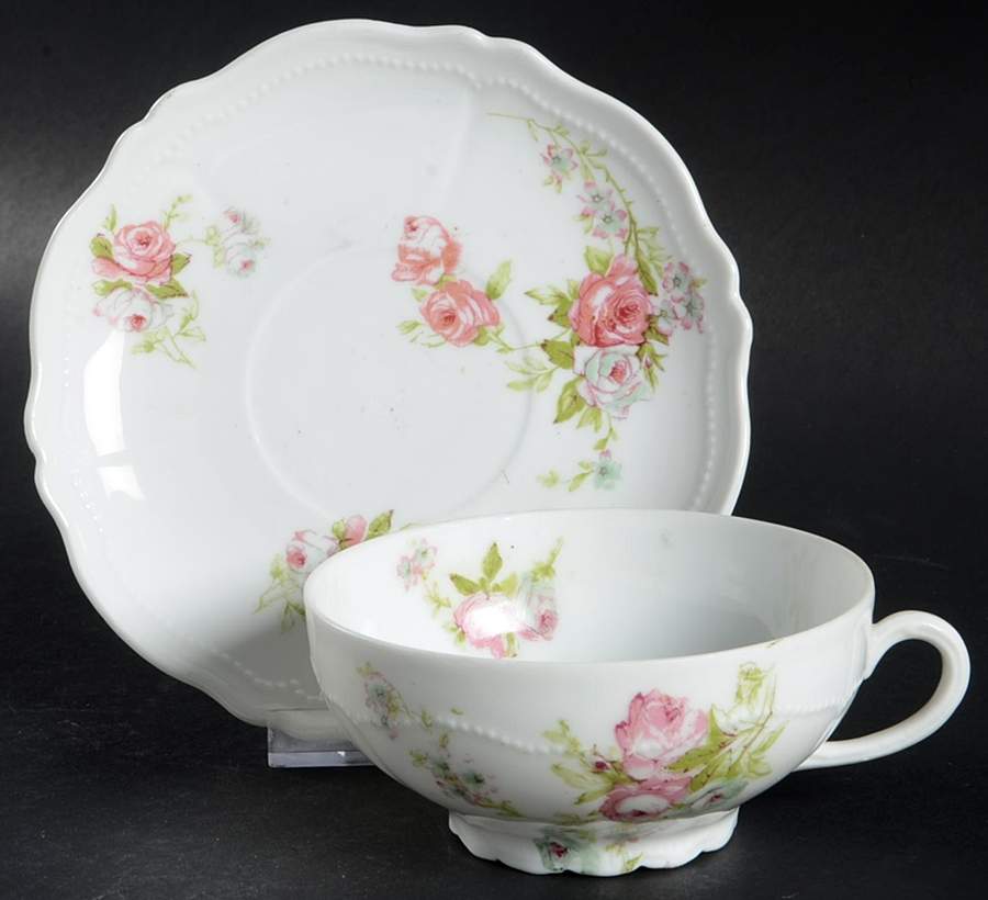 OSG146 Flat Cup & Saucer Set by Oscar & Edgar Gutherz-1