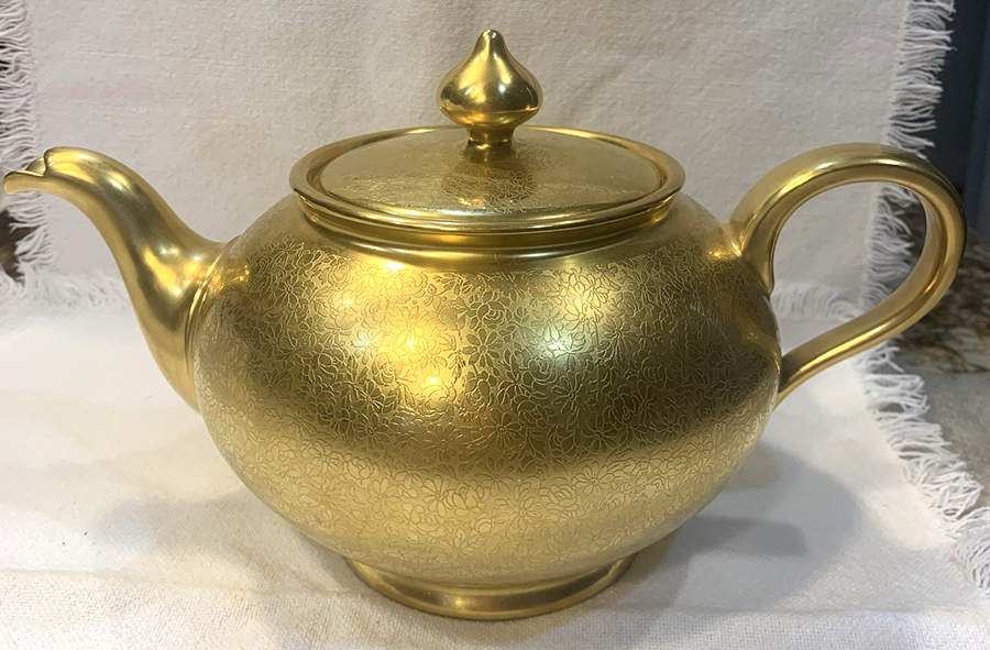 OSN3 Teapot & Lid by Osborne (24 K)-1
