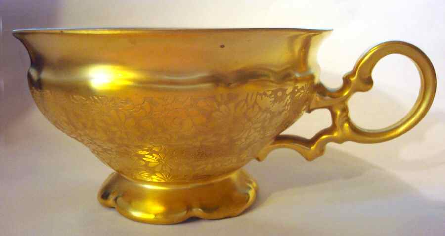 OSN3 Footed Cup by Osborne (24 K)-1