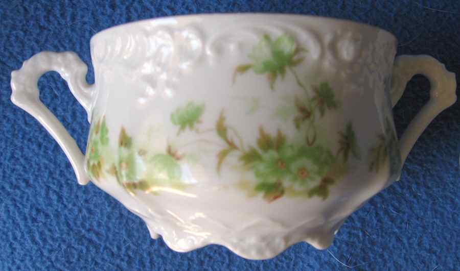 OHM104 Footed Bouillon Cup by Hermann Ohme-1