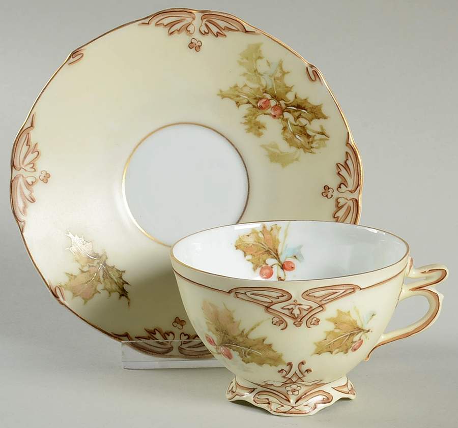 OHM126 Footed Cup & Saucer Set by Hermann Ohme-1