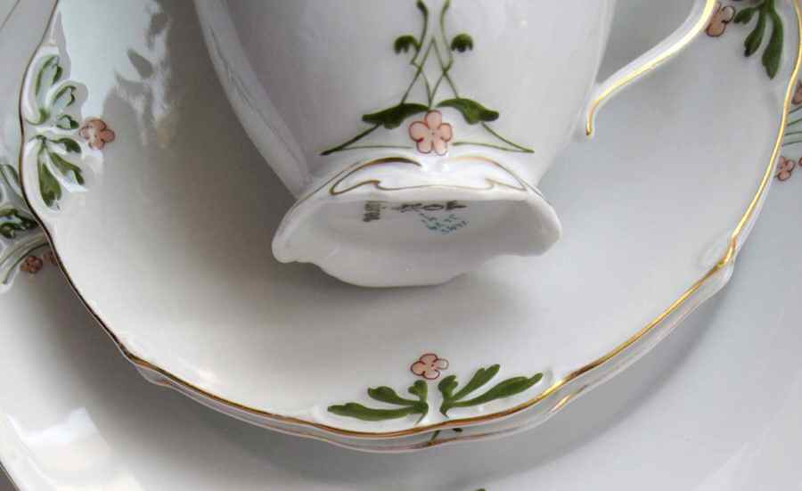 OHM141 Footed Cup & Saucer Set by Hermann Ohme-1