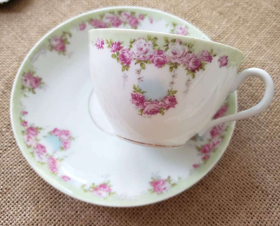 OHM184 Flat Cup & Saucer Set by Hermann Ohme-1