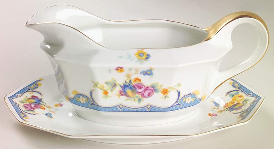 Alpena Gravy Boat with Attached Underplate by Princess (Bavaria, Czech)-1