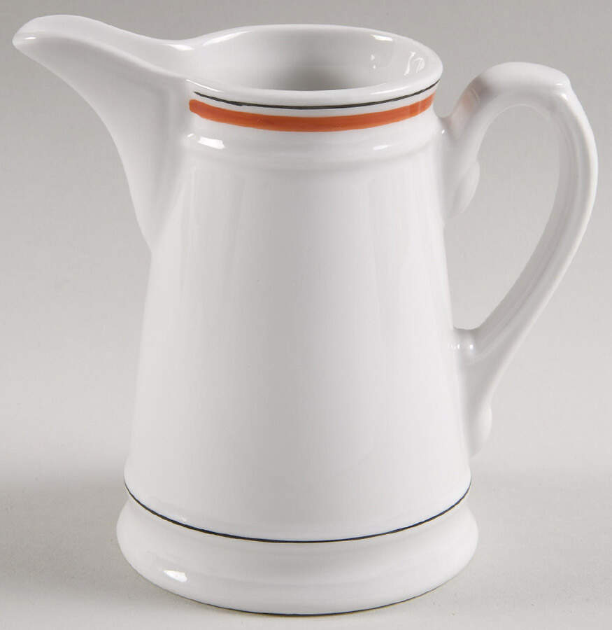 Bistrot Rust Orange Creamer by Porcelaine d'Auteuil-1
