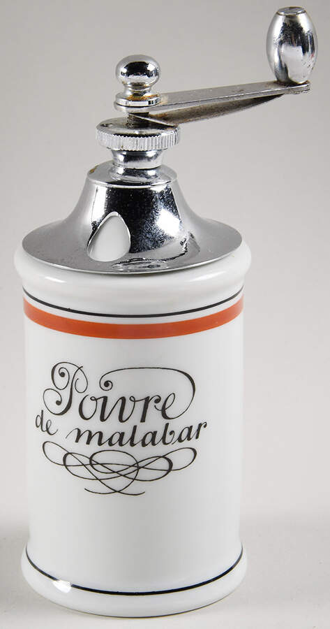 Bistrot Rust Orange Pepper Mill by Porcelaine d'Auteuil-1